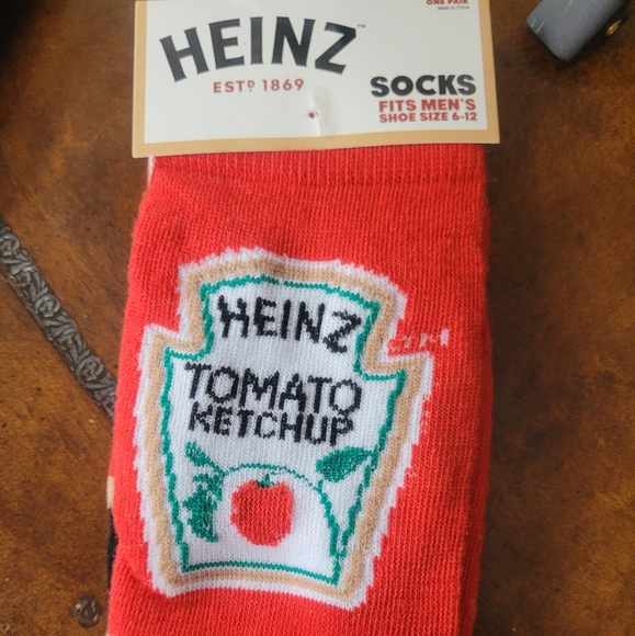 Heinz Ketchup Crew Socks - Picture 1 of 2